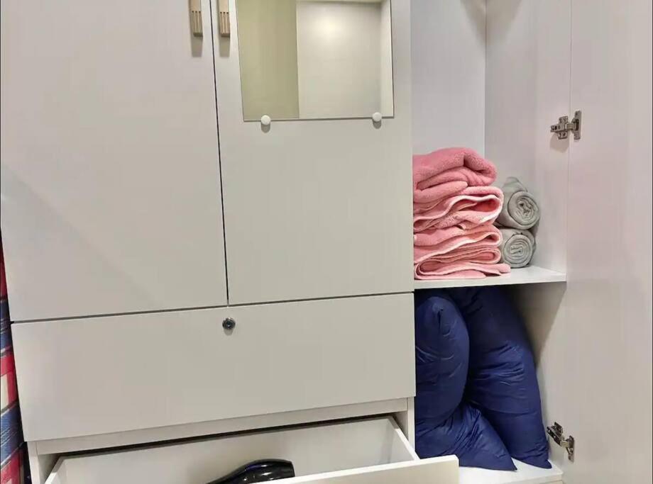 Tamarind Suite Cyberjaya 2-10Pax Duplex エクステリア 写真