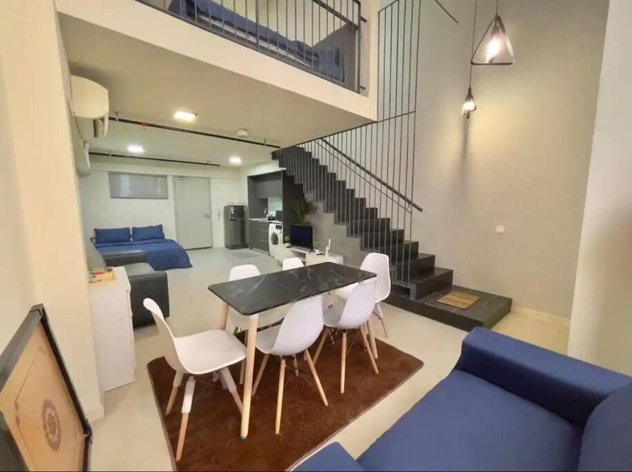 Tamarind Suite Cyberjaya 2-10Pax Duplex エクステリア 写真